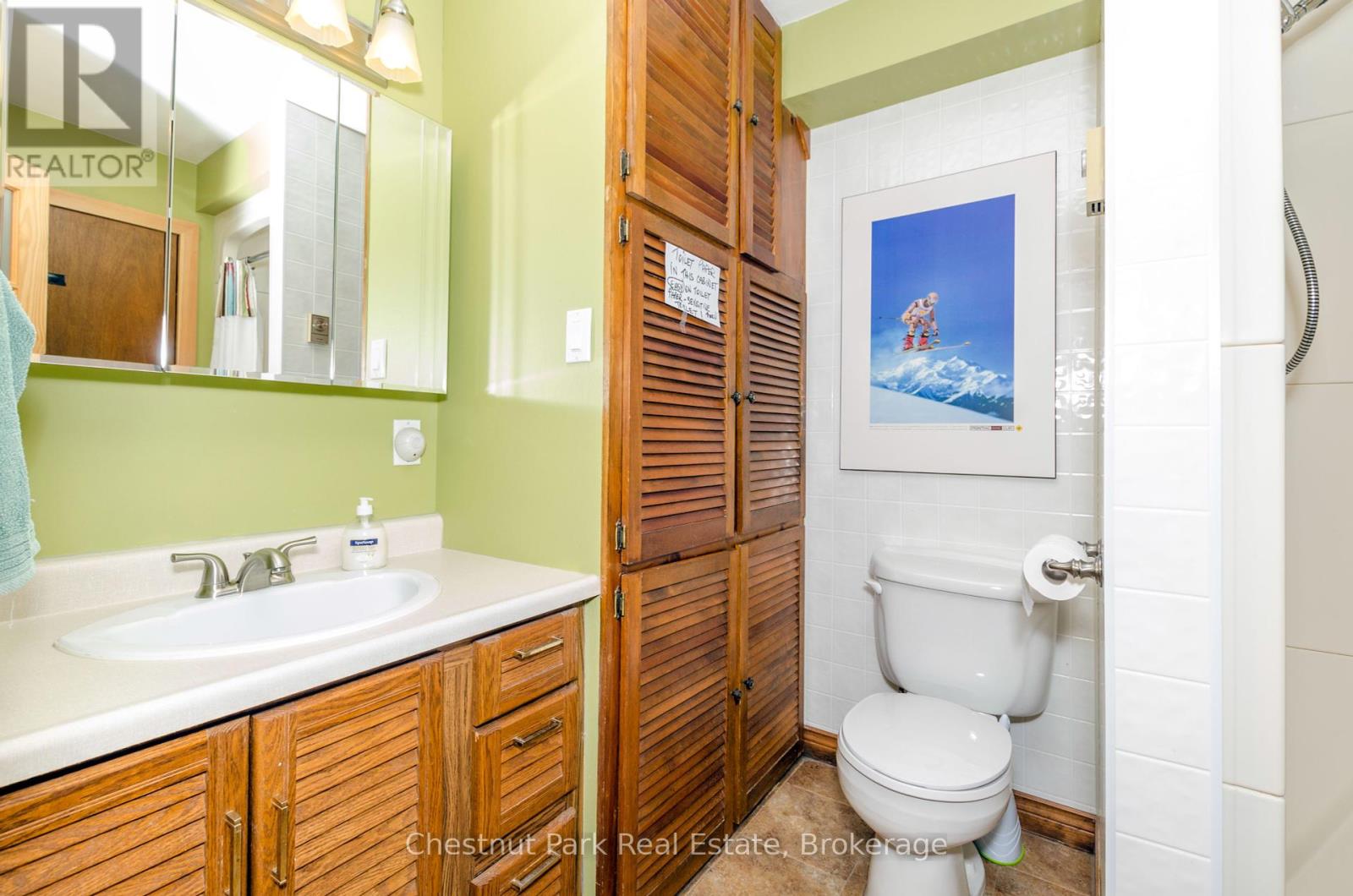 125 Kimberley Court, Grey Highlands, Ontario  N0C 1G0 - Photo 12 - X12428400