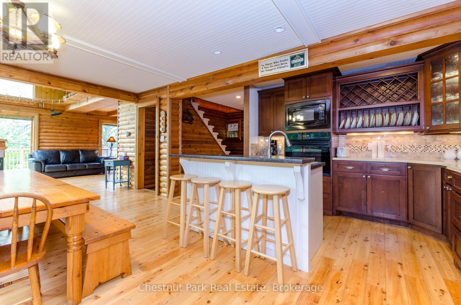 125 Kimberley Court, Grey Highlands, Ontario  N0C 1G0 - Photo 7 - X12428400