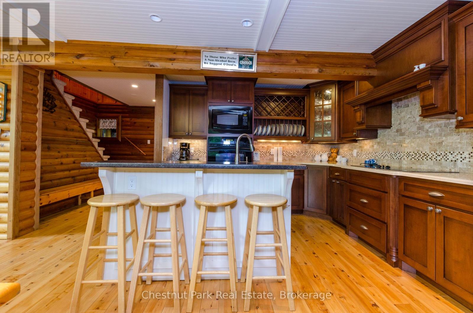 125 Kimberley Court, Grey Highlands, Ontario  N0C 1G0 - Photo 8 - X12428400