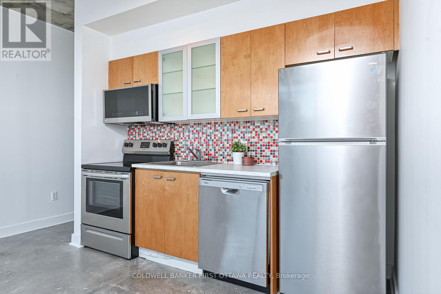506 - 383 Cumberland Street, Ottawa, Ontario  K1N 1J7 - Photo 12 - X12428402