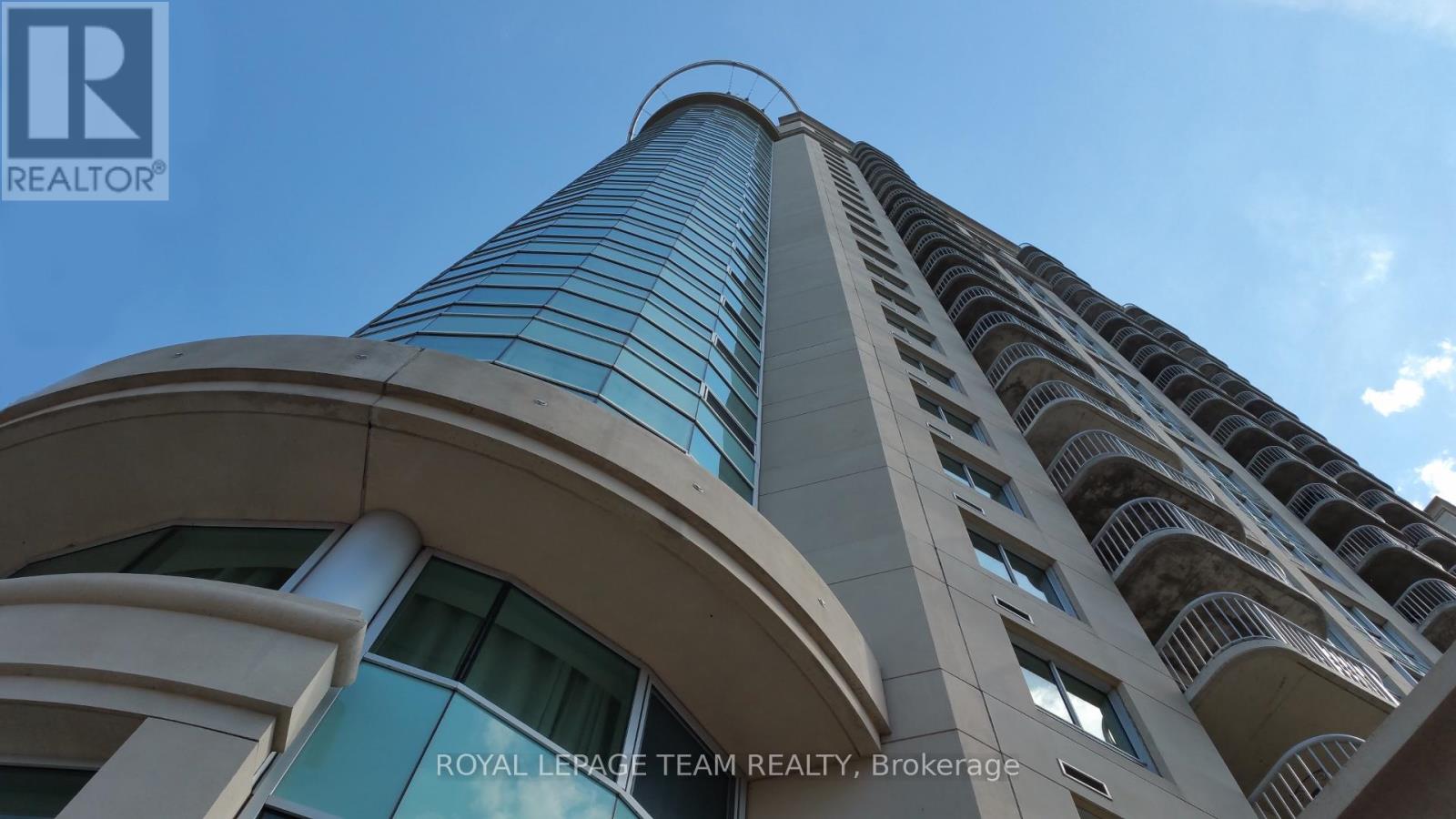 401 - 234 RIDEAU STREET, Ottawa, Ontario