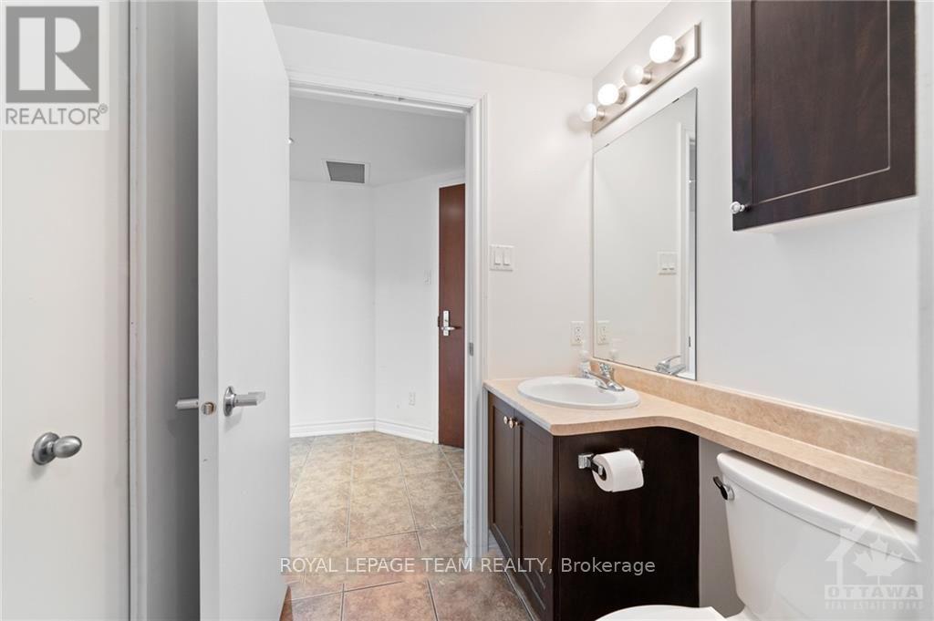 401 - 234 Rideau Street, Ottawa, Ontario  K1N 0A9 - Photo 18 - X12428409