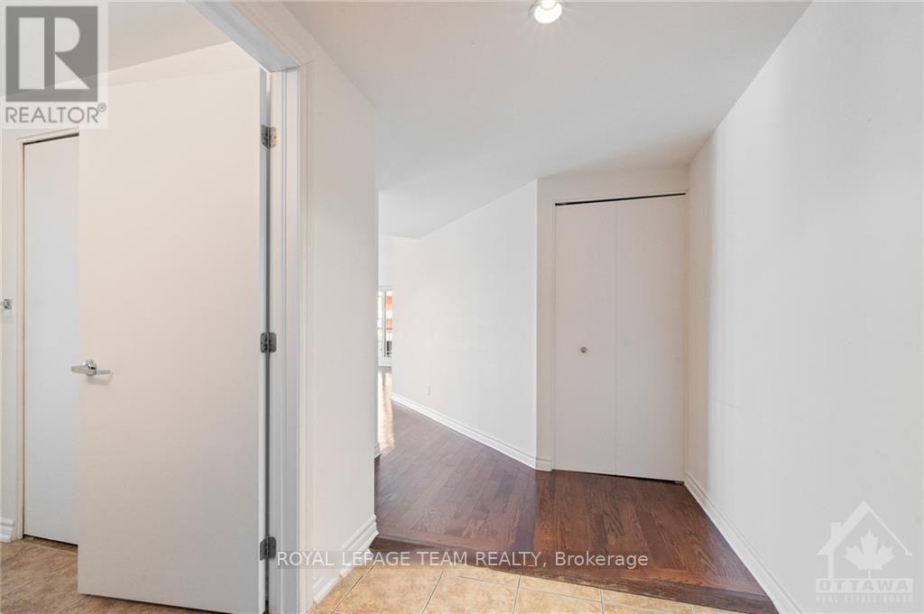 401 - 234 Rideau Street, Ottawa, Ontario  K1N 0A9 - Photo 8 - X12428409