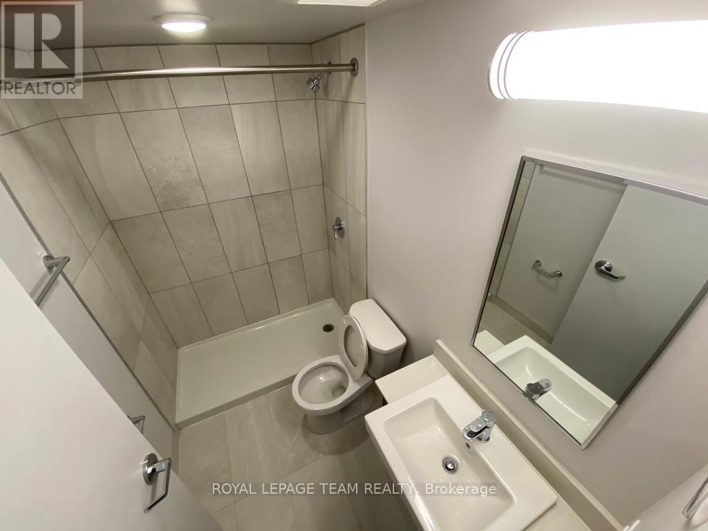 703 - 105 Champagne Avenue S, Ottawa, Ontario  K1S 5E5 - Photo 10 - X12428418