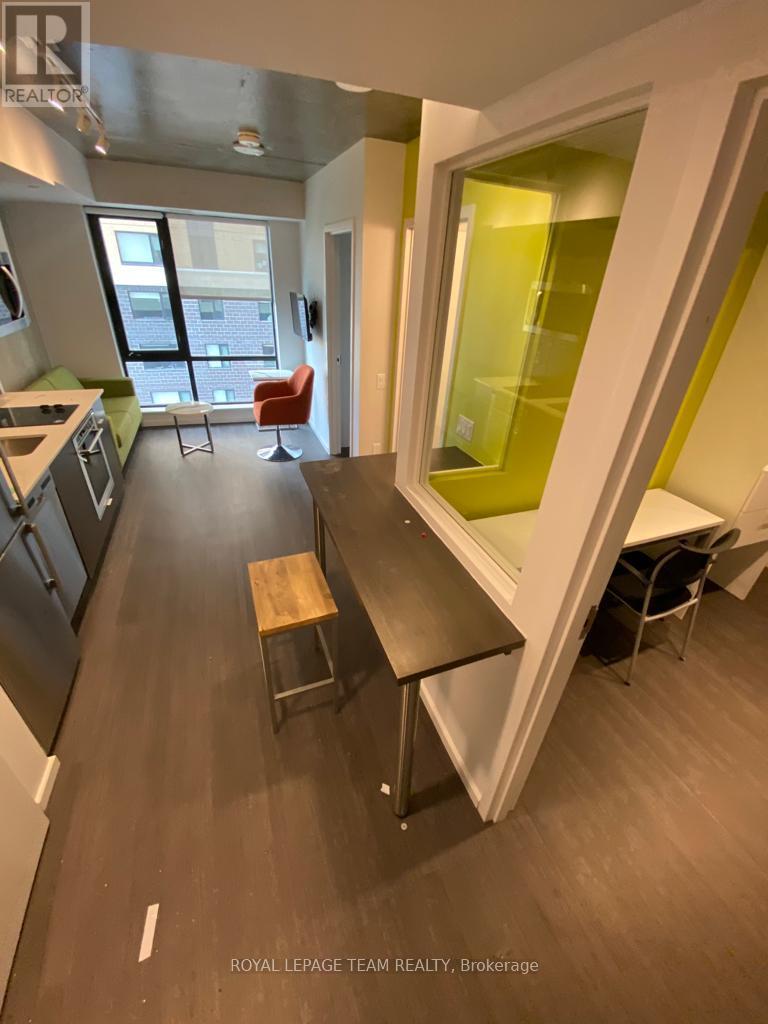 703 - 105 Champagne Avenue S, Ottawa, Ontario  K1S 5E5 - Photo 5 - X12428418