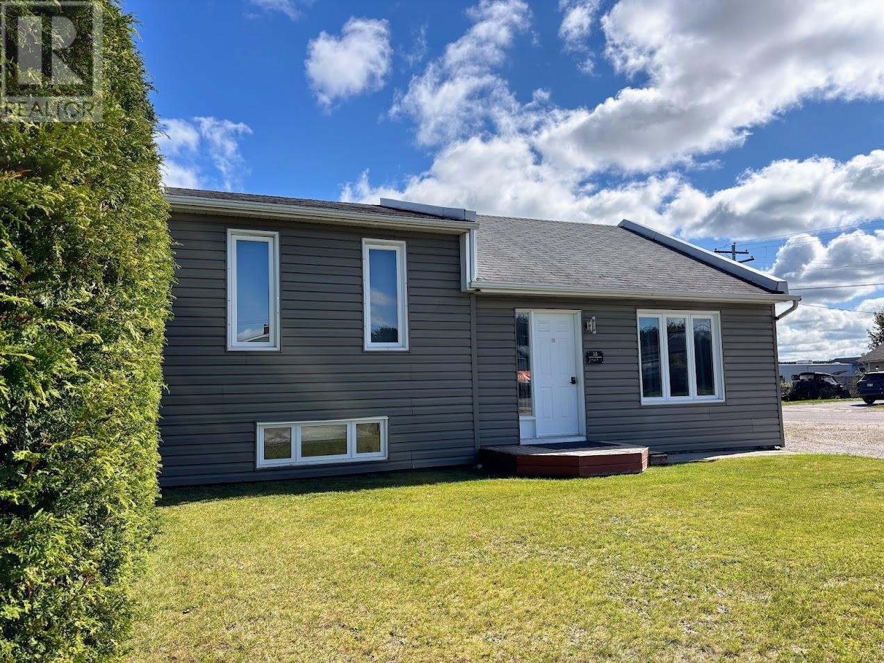 36 Otter Ave, Manitouwadge, Ontario  P0T 2C0 - Photo 1 - TB253069