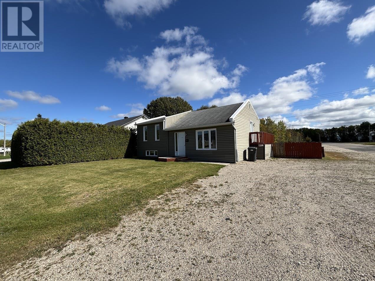36 Otter Ave, Manitouwadge, Ontario  P0T 2C0 - Photo 37 - TB253069
