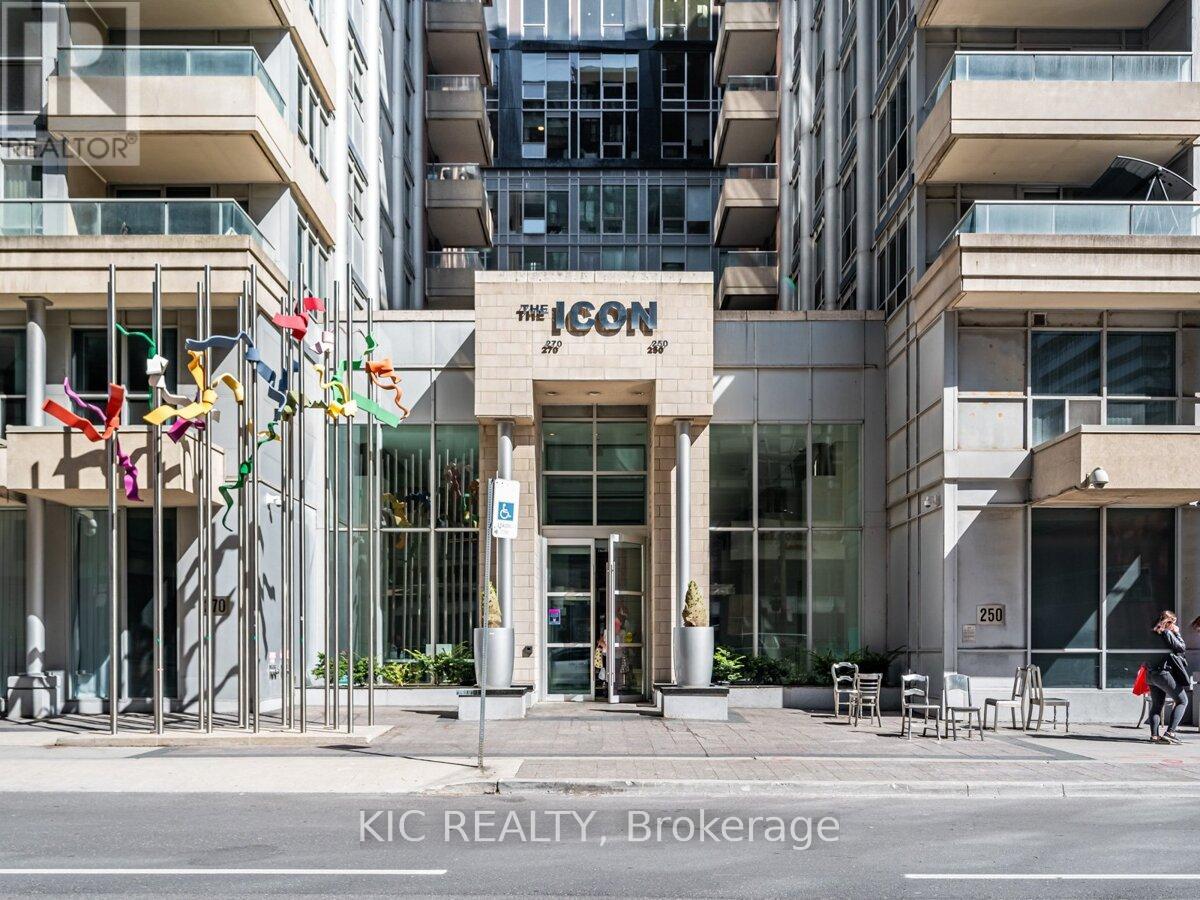 1727 - 250 Wellington Street W, Toronto, Ontario  M5V 3P6 - Photo 3 - C12428279
