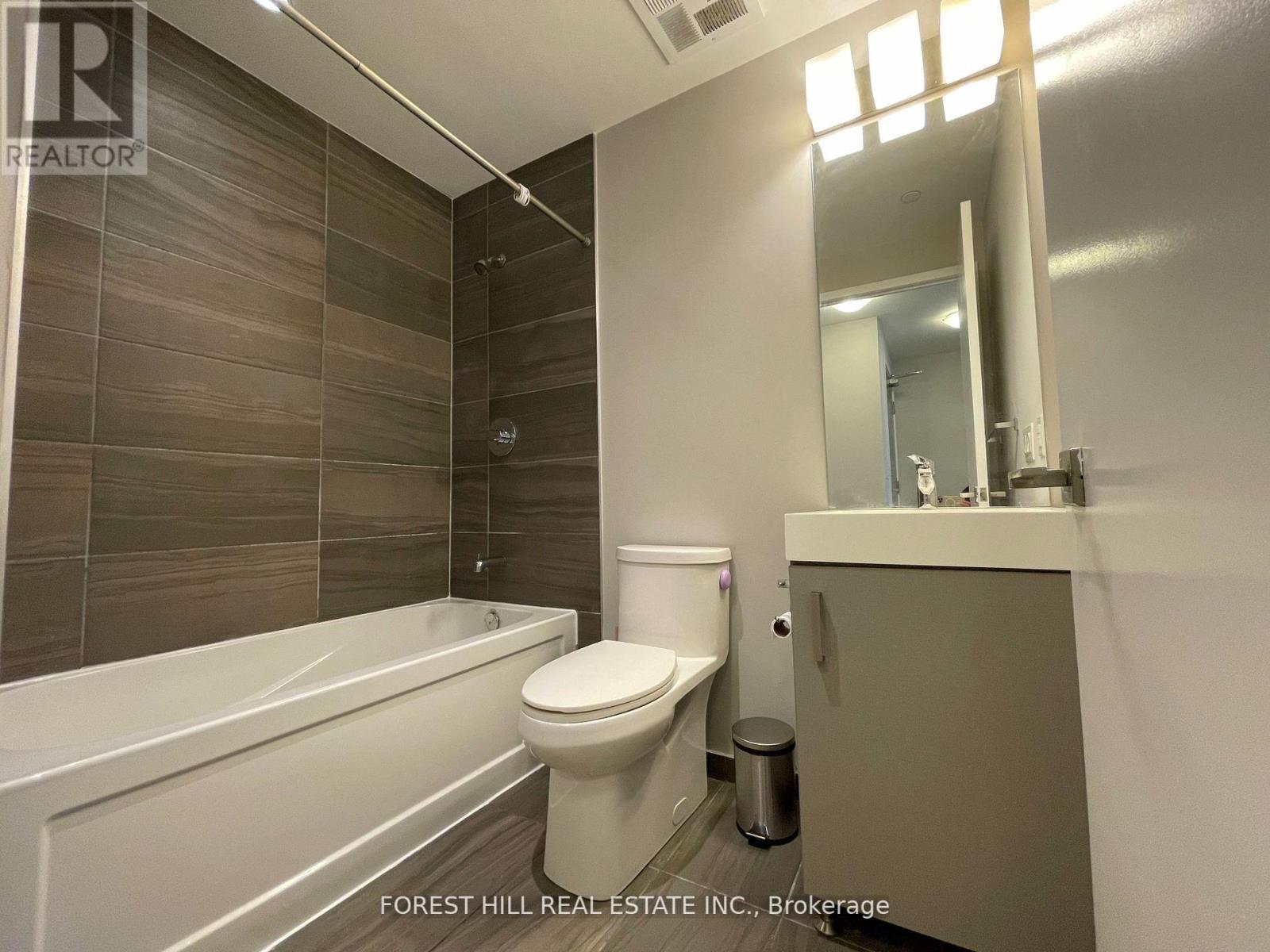 908 - 17 Dundonald Street, Toronto, Ontario  M4Y 0E4 - Photo 13 - C12428321