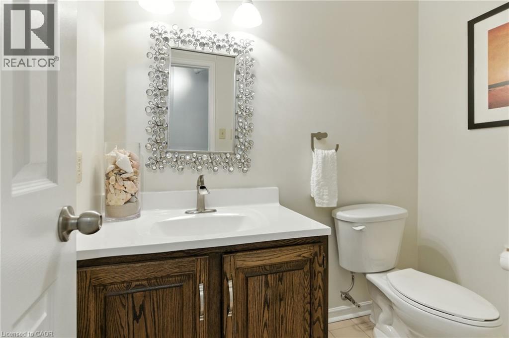 561 Harmony Avenue, Burlington, Ontario  L7N 3S7 - Photo 22 - 40773600