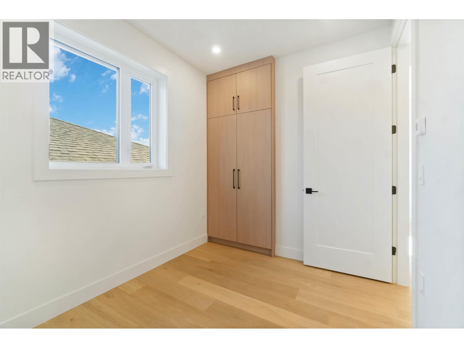 2 2658 Dundas Street, Vancouver, British Columbia  V5K 1P9 - Photo 30 - R3052561
