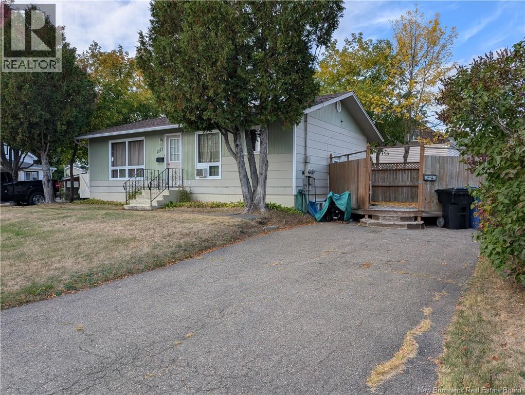 1515 Alexander, Bathurst, New Brunswick  E2A 3R3 - Photo 7 - NB127460