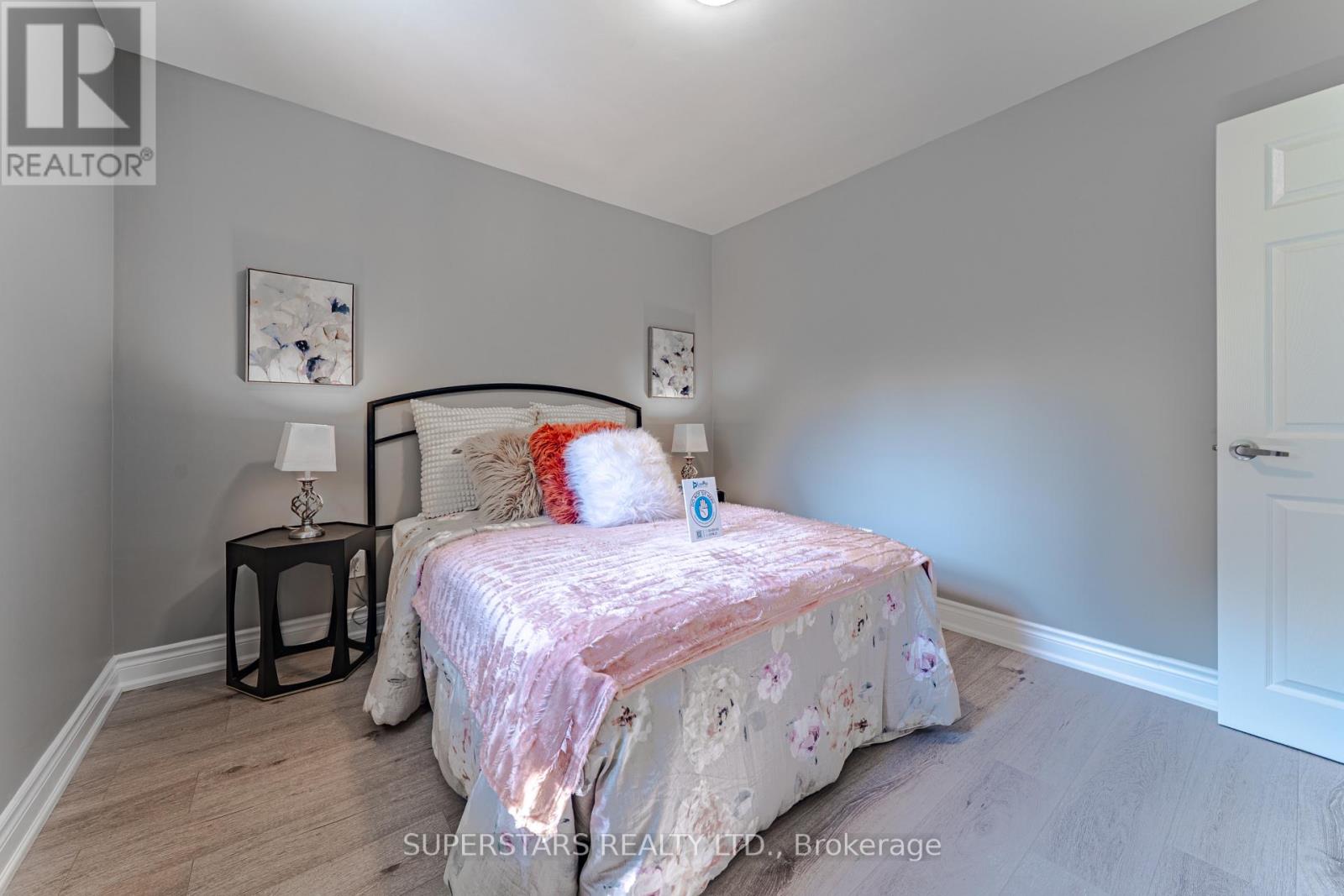 461 Cromwell Avenue, Oshawa, Ontario  L1J 4V3 - Photo 15 - E12428161