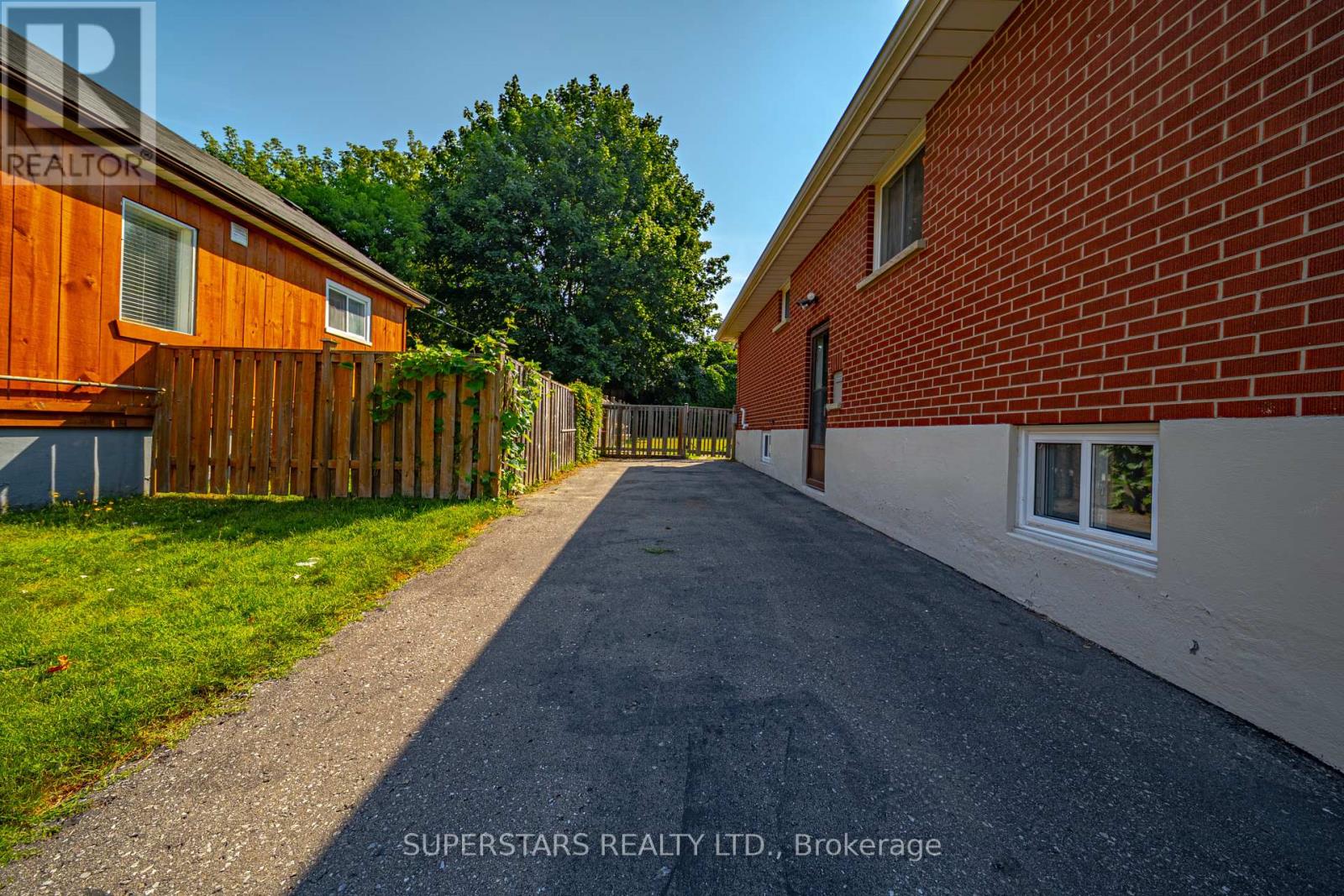 461 Cromwell Avenue, Oshawa, Ontario  L1J 4V3 - Photo 37 - E12428161