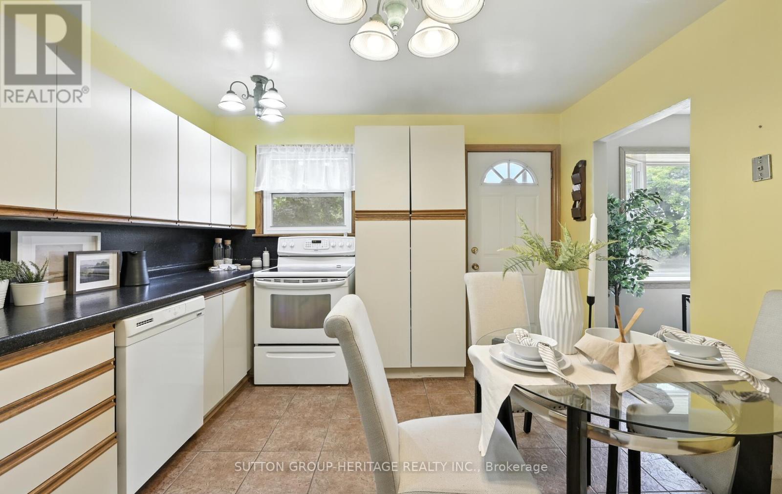 405 Columbus Road W, Whitby, Ontario  L1M 1L3 - Photo 9 - E12428225