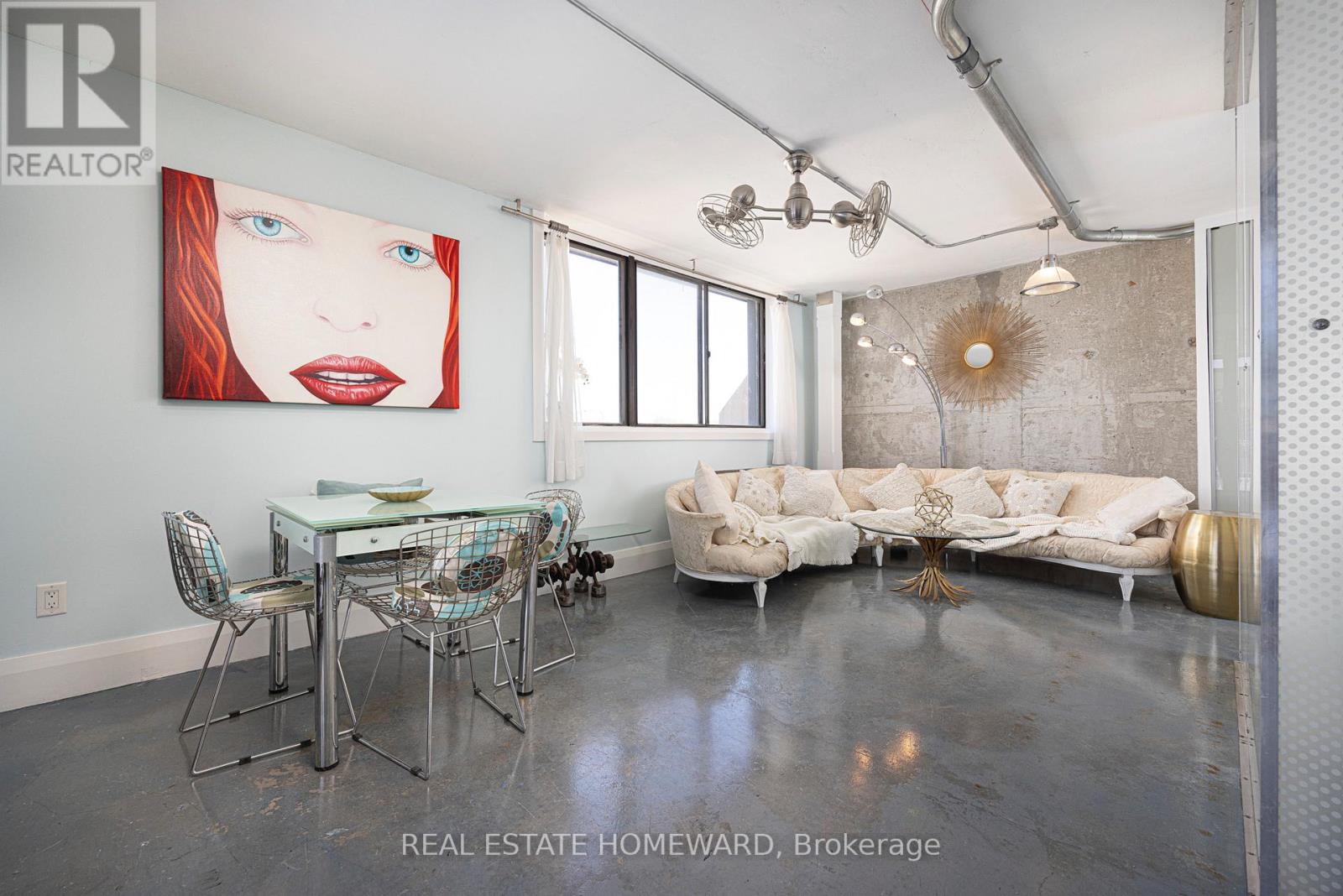 702 - 665 Kennedy Road, Toronto, Ontario  M1K 5E2 - Photo 4 - E12428226