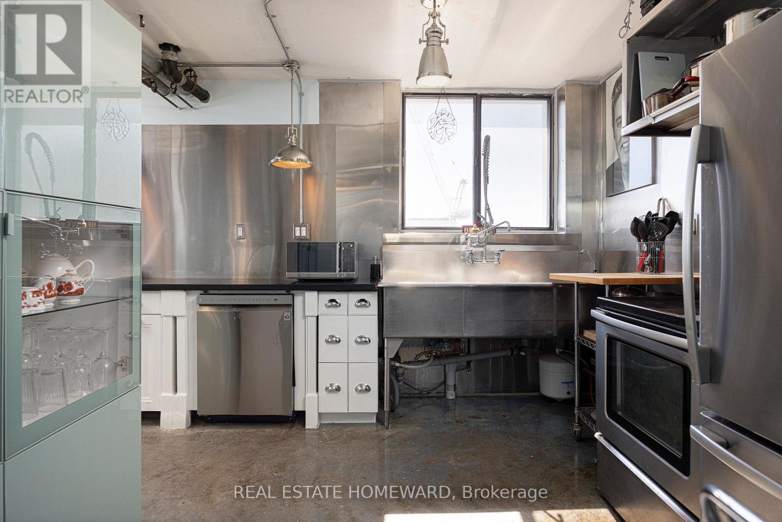 702 - 665 Kennedy Road, Toronto, Ontario  M1K 5E2 - Photo 8 - E12428226
