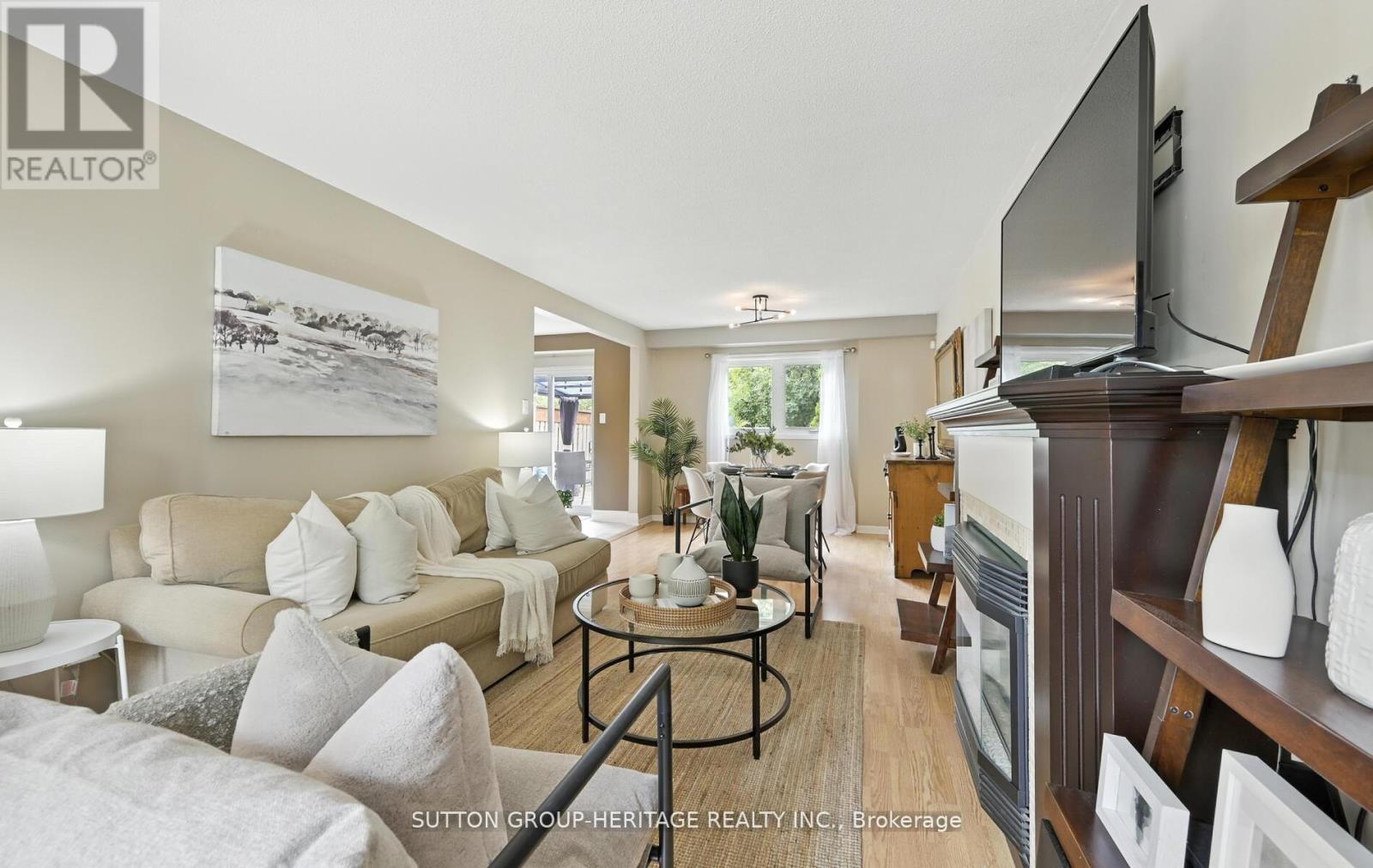 2 Frazer Road, Ajax, Ontario  L1S 4B1 - Photo 10 - E12428230