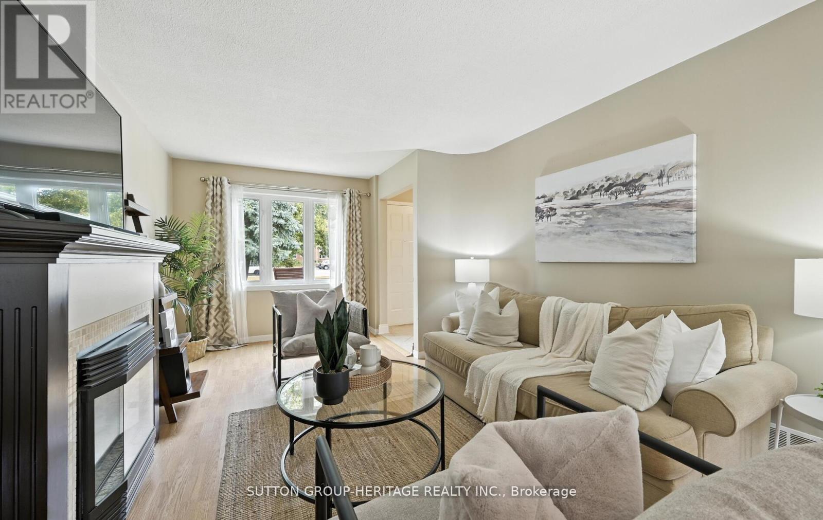 2 Frazer Road, Ajax, Ontario  L1S 4B1 - Photo 11 - E12428230
