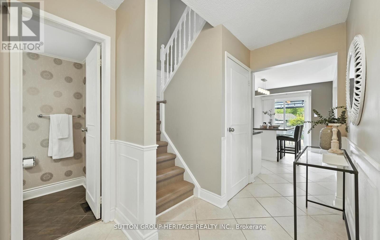 2 Frazer Road, Ajax, Ontario  L1S 4B1 - Photo 15 - E12428230