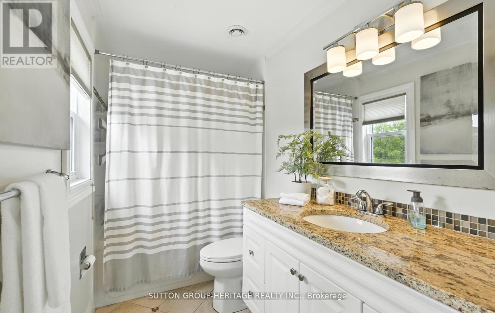 2 Frazer Road, Ajax, Ontario  L1S 4B1 - Photo 24 - E12428230