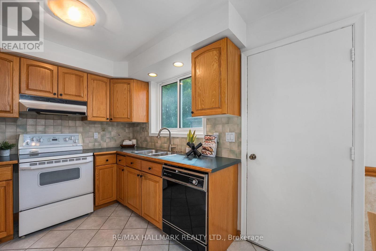 7 Wagner Drive, Toronto, Ontario  M1E 2Z4 - Photo 14 - E12428320