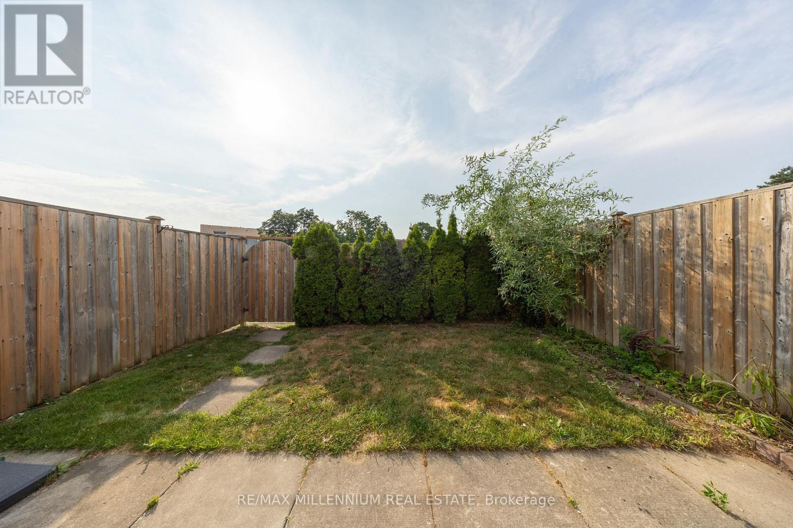 151 - 120 Nonquon Road, Oshawa, Ontario  L1G 7E6 - Photo 26 - E12428323