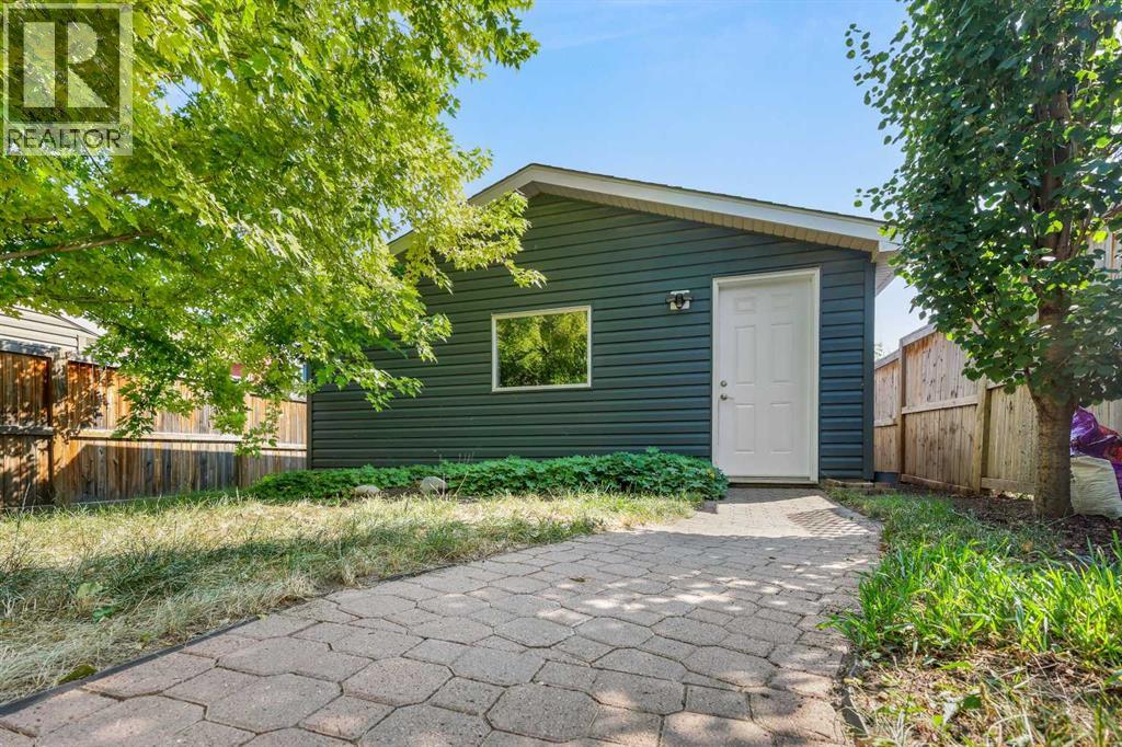 95 New Brighton Landing Se, Calgary, Alberta  T2Z 0S7 - Photo 42 - A2256113