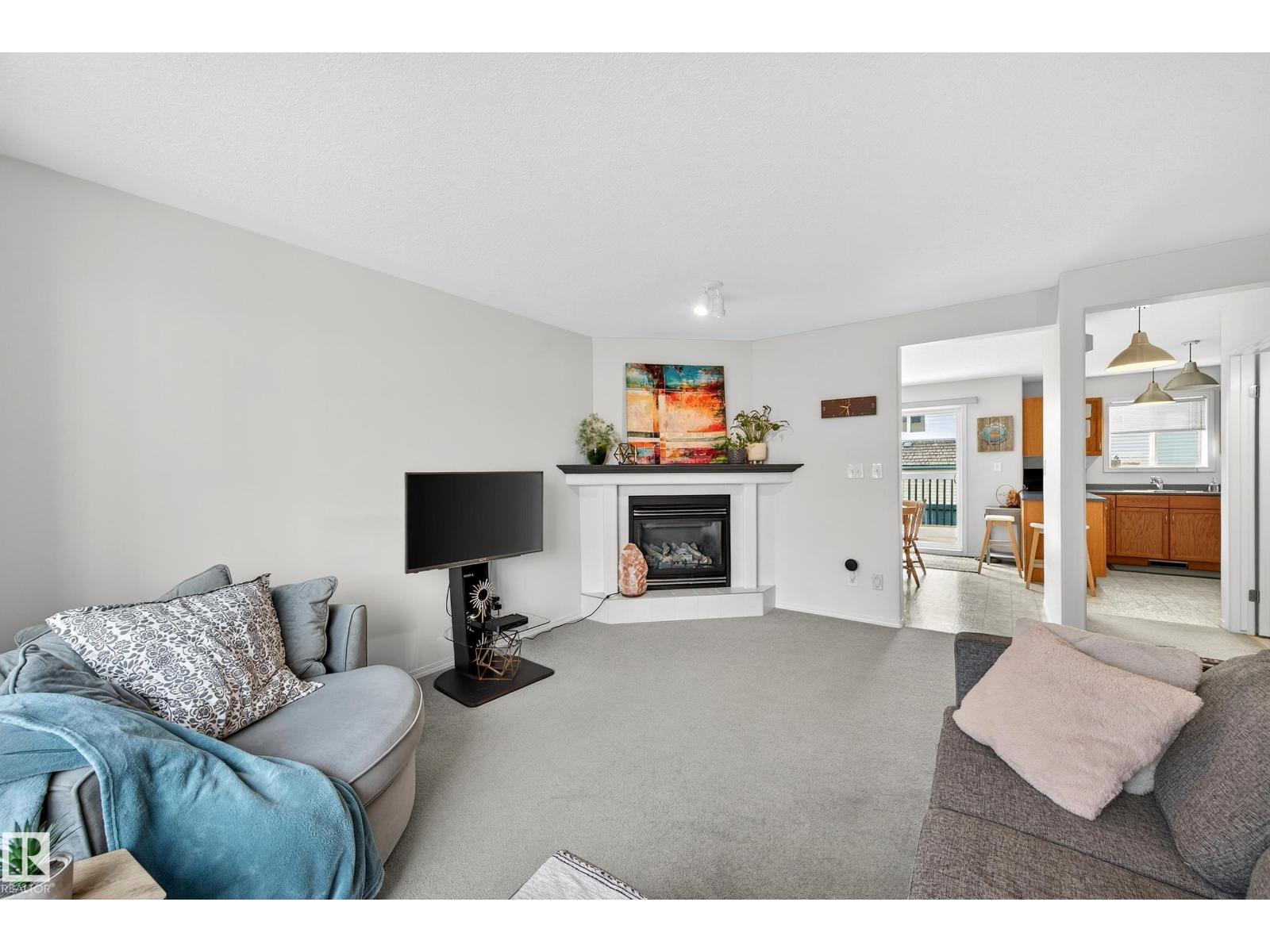 #16 225 Blackburn Dr E Sw, Edmonton, Alberta  T6W 1H1 - Photo 2 - E4459623