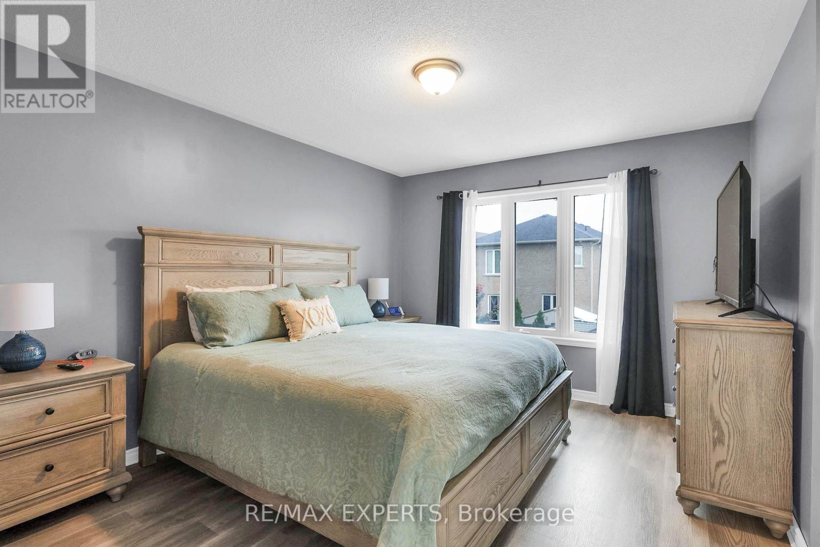 43 Carter Street, Bradford West Gwillimbury, Ontario  L3Z 2A4 - Photo 20 - N12428168