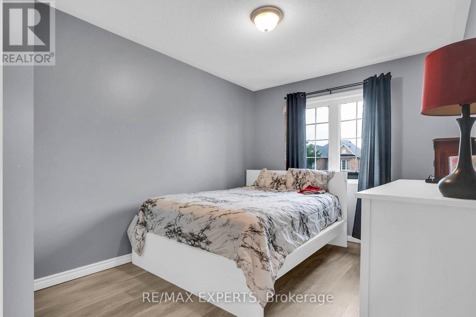 43 Carter Street, Bradford West Gwillimbury, Ontario  L3Z 2A4 - Photo 24 - N12428168