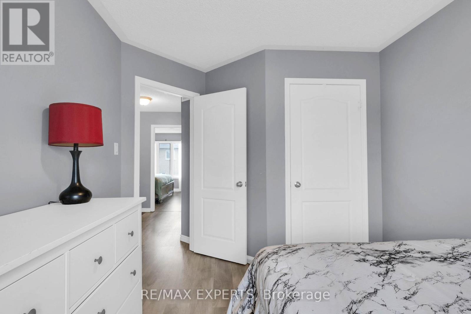 43 Carter Street, Bradford West Gwillimbury, Ontario  L3Z 2A4 - Photo 25 - N12428168
