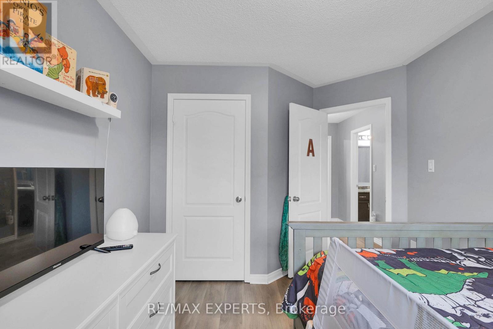 43 Carter Street, Bradford West Gwillimbury, Ontario  L3Z 2A4 - Photo 27 - N12428168
