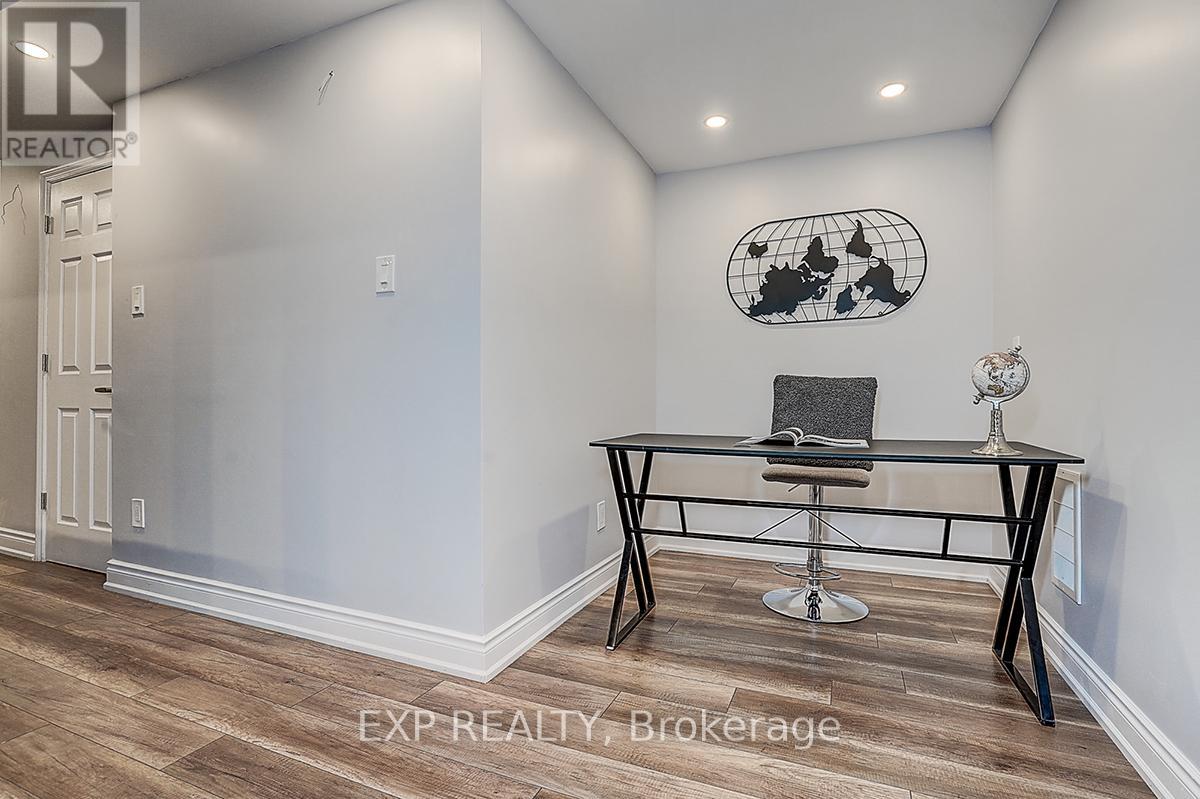 35 Luxton Avenue, Aurora, Ontario  L4G 7J8 - Photo 25 - N12428171