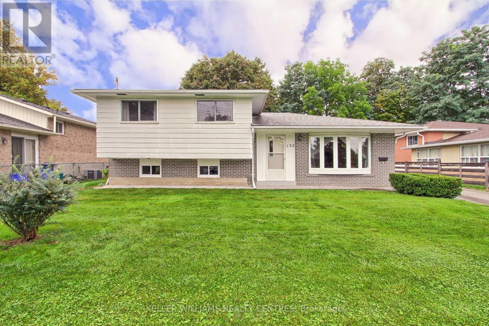 132 PETER STREET, East Gwillimbury, Ontario