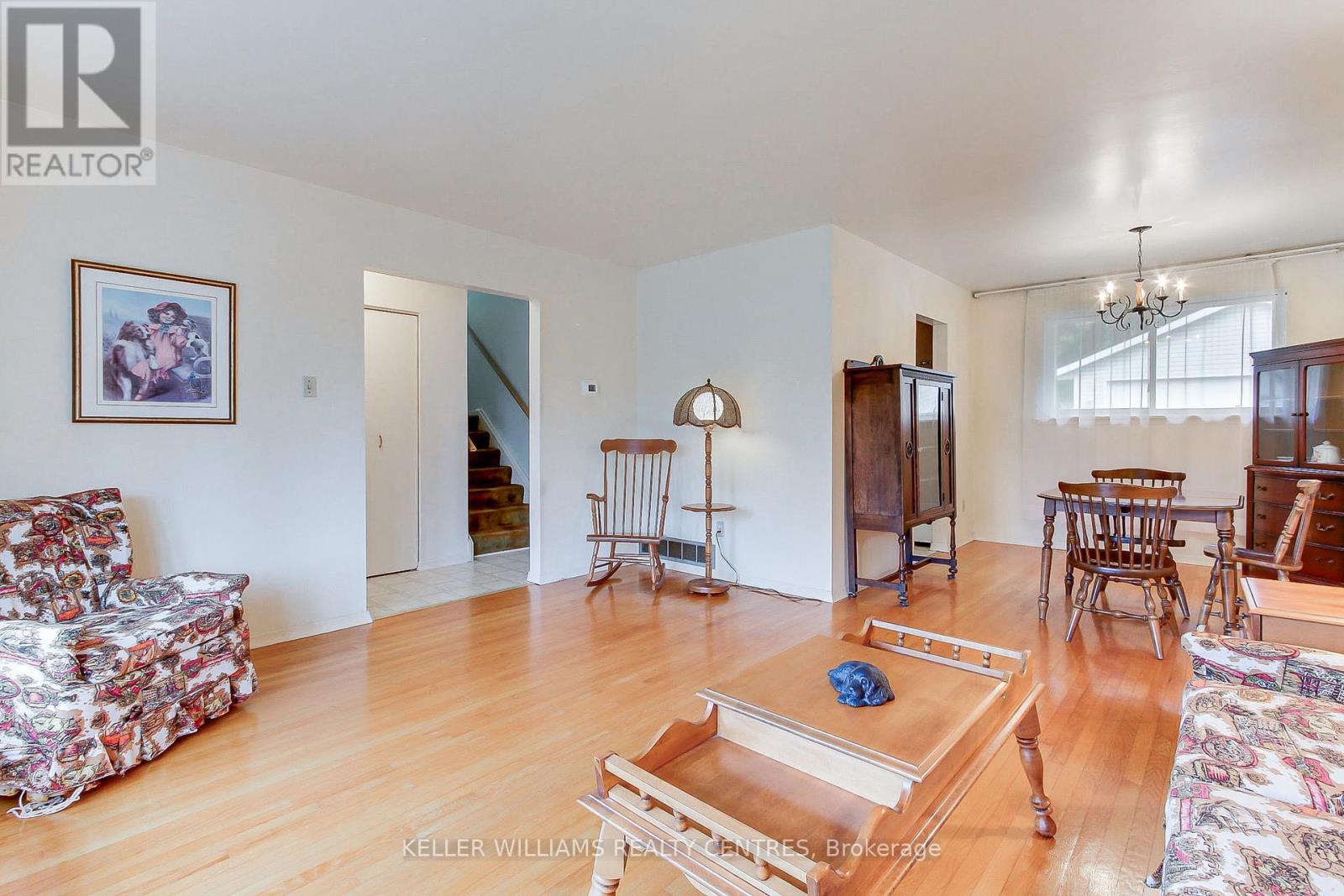 132 Peter Street, East Gwillimbury, Ontario  L9N 1K9 - Photo 13 - N12428175