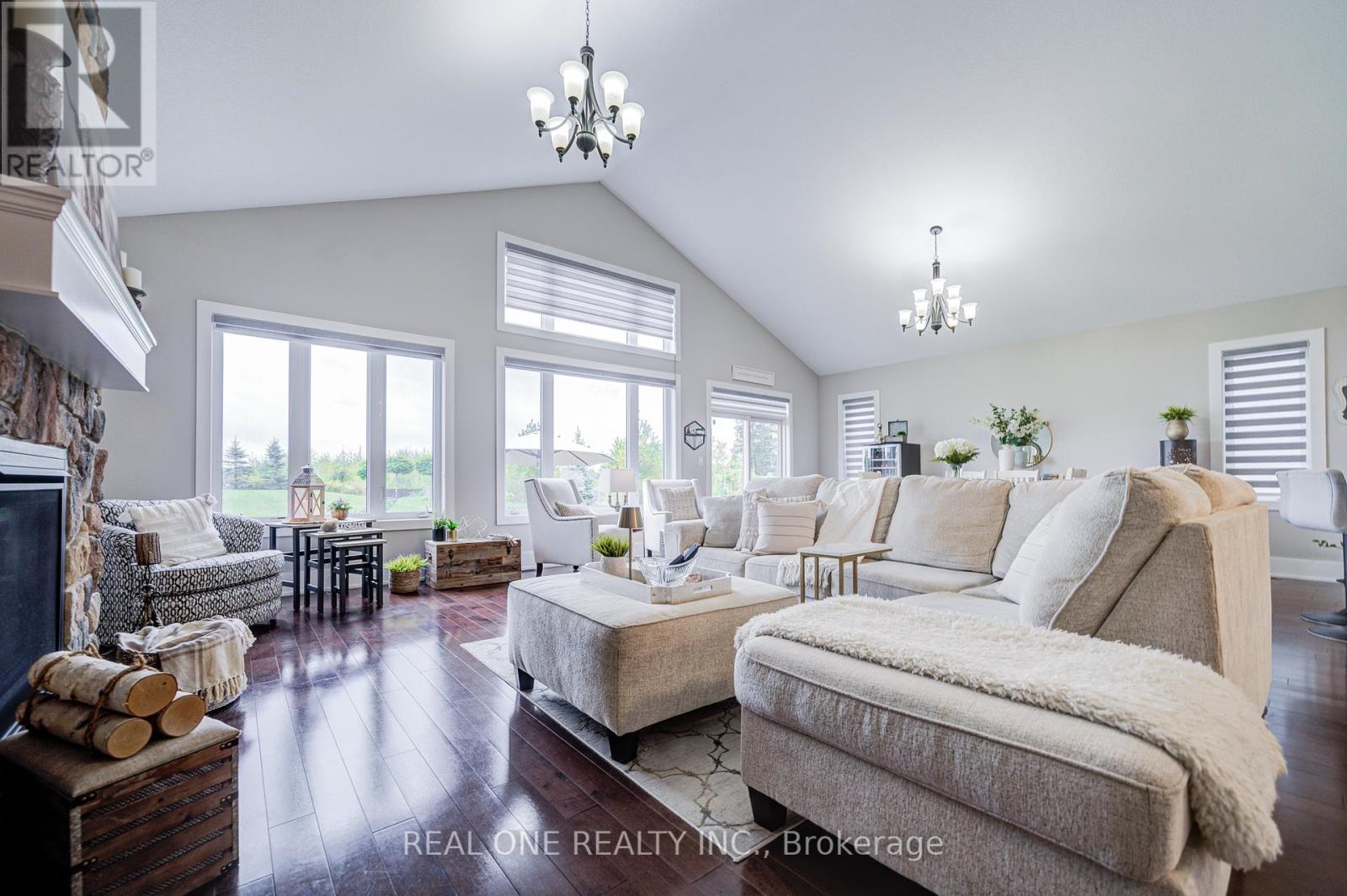 295 Sunnybrae Avenue, Innisfil, Ontario  L9S 0K9 - Photo 21 - N12428262