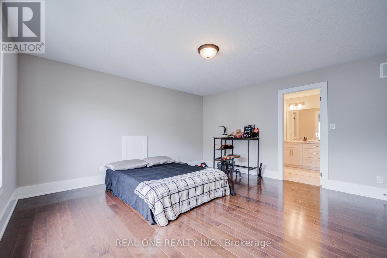 295 Sunnybrae Avenue, Innisfil, Ontario  L9S 0K9 - Photo 38 - N12428262