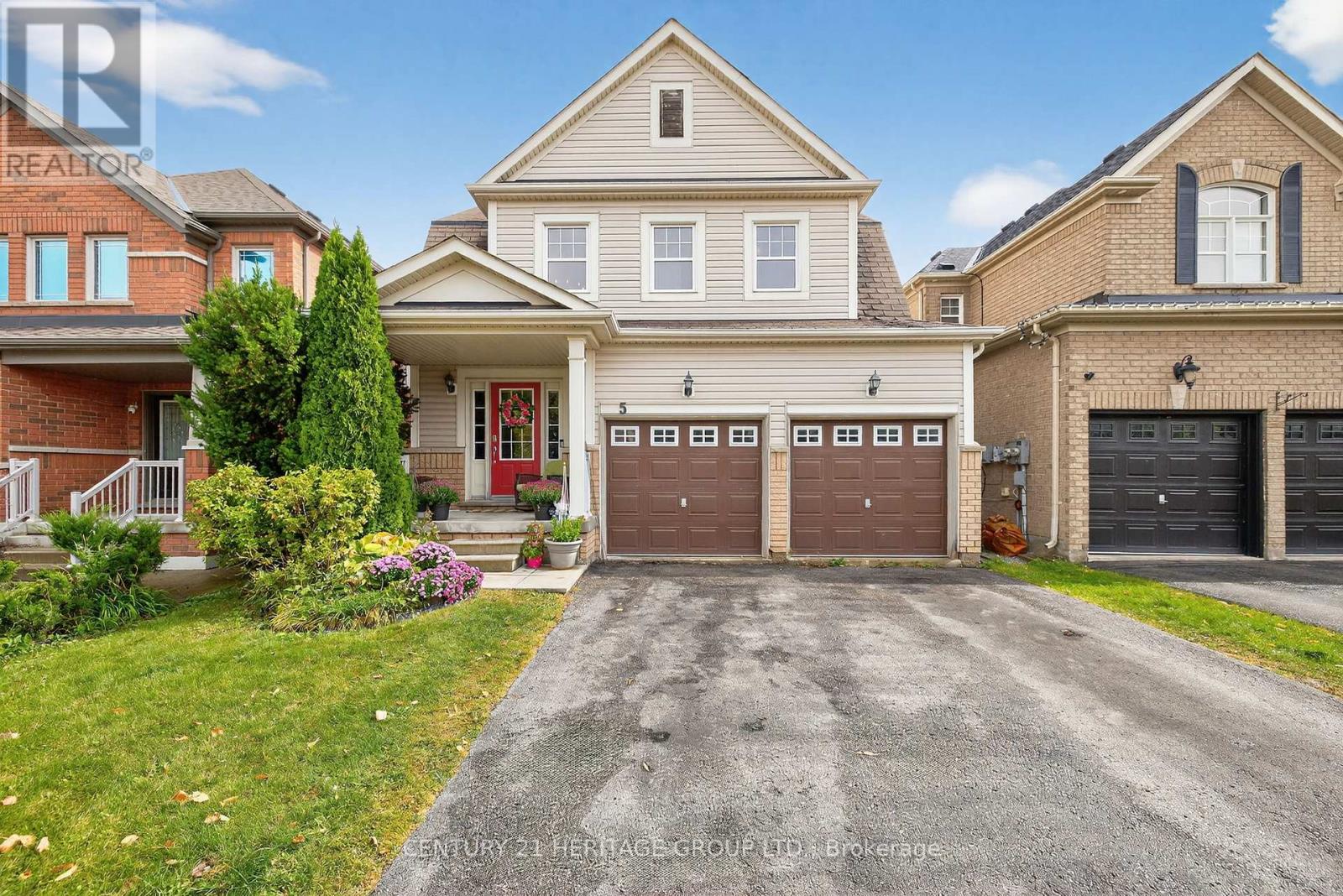 5 BOOTH STREET, Bradford West Gwillimbury, Ontario