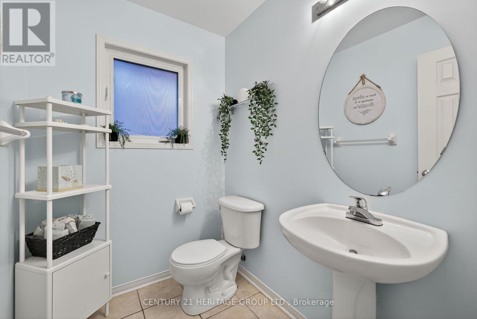 5 Booth Street, Bradford West Gwillimbury, Ontario  L3Z 0A3 - Photo 17 - N12428267