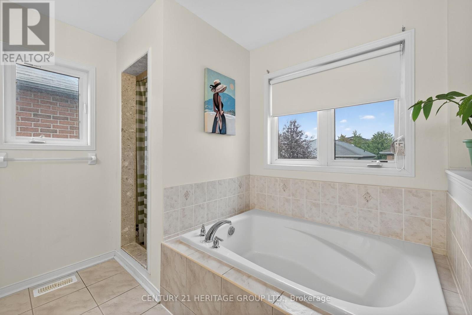 5 Booth Street, Bradford West Gwillimbury, Ontario  L3Z 0A3 - Photo 27 - N12428267