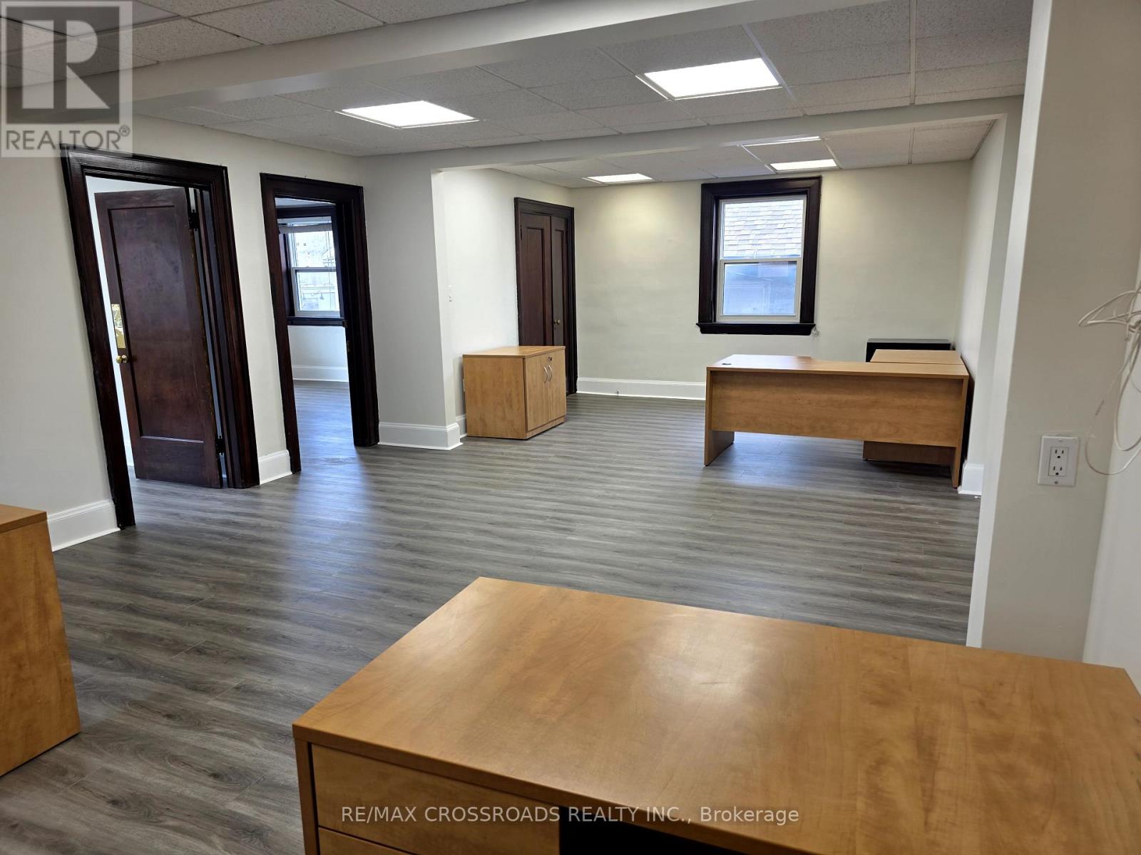 4 - 15221 Yonge Street, Aurora, Ontario  L4G 1L8 - Photo 11 - N12428299