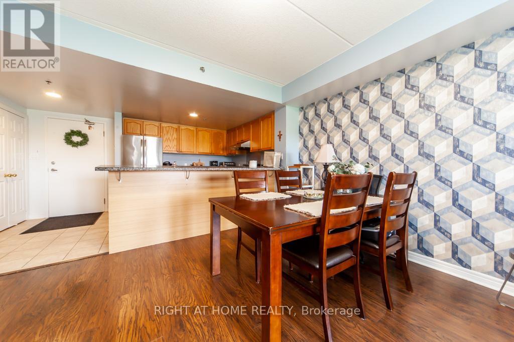 301 - 7428 Markham Road, Markham, Ontario  L3S 4V6 - Photo 10 - N12428331