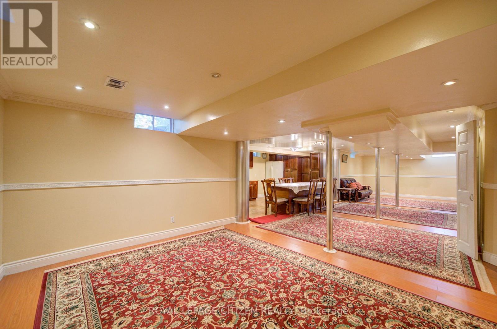180 Kimber Crescent, Vaughan, Ontario  L4L 9K3 - Photo 21 - N12427788