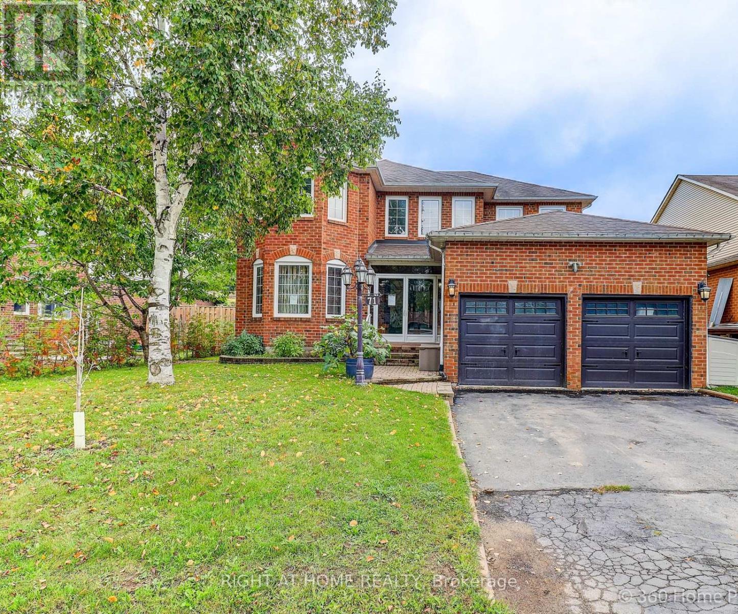 71 CHURCH STREET, Georgina, Ontario