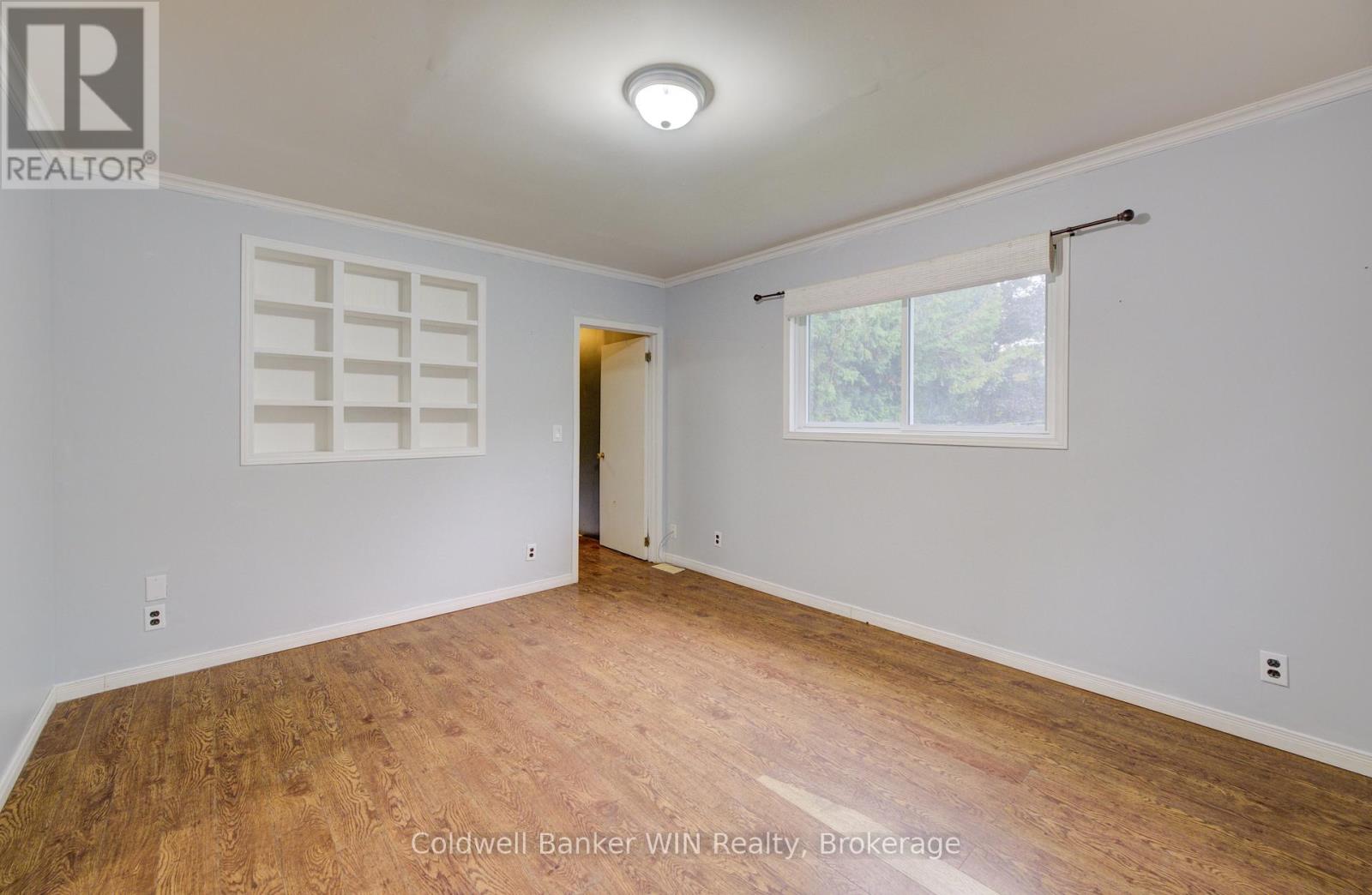 441 Waterloo Street, Wellington North, Ontario  N0G 2L3 - Photo 20 - X12425427
