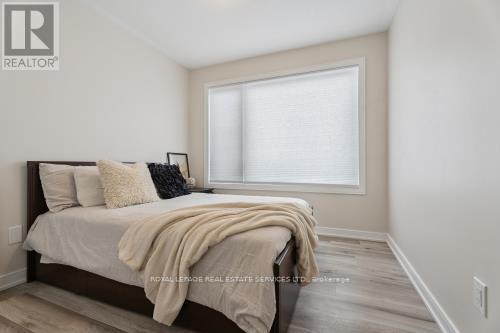 115 Appletree Lane, Barrie, Ontario  L9J 0P1 - Photo 12 - S12428157
