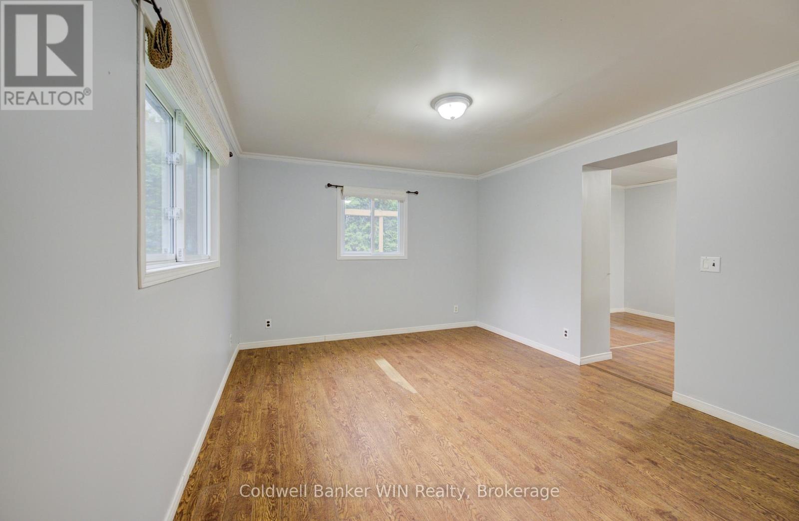 441 Waterloo Street, Wellington North, Ontario  N0G 2L3 - Photo 22 - X12425427