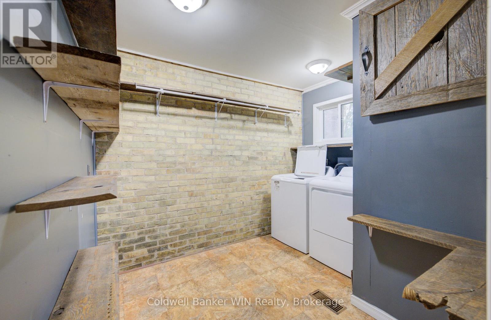 441 Waterloo Street, Wellington North, Ontario  N0G 2L3 - Photo 23 - X12425427