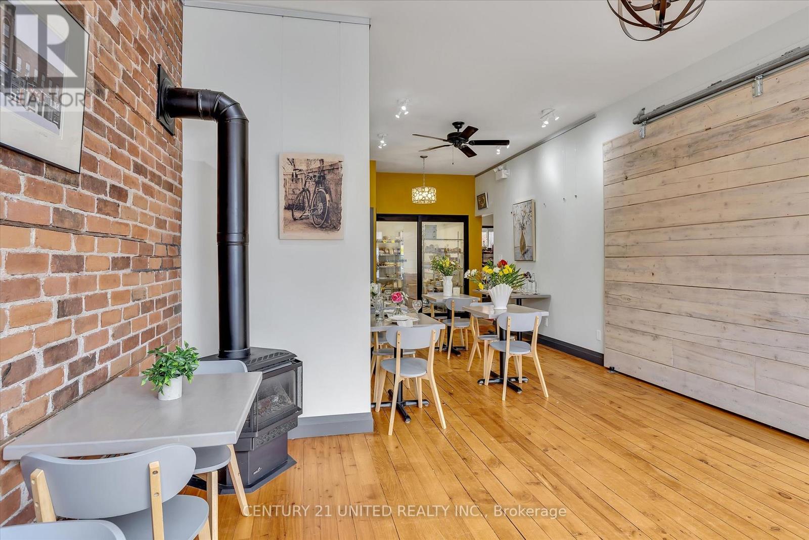 330-334 Charlotte Street W, Peterborough, Ontario  K9J 2V9 - Photo 29 - X12217581